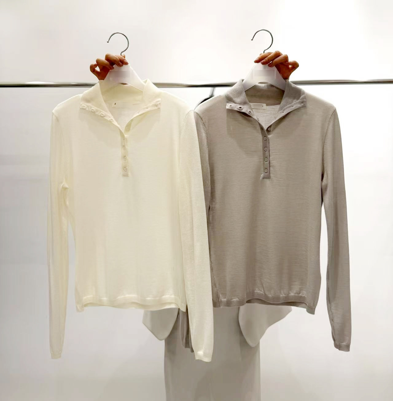 A25.質感家可立領小排釦上衣