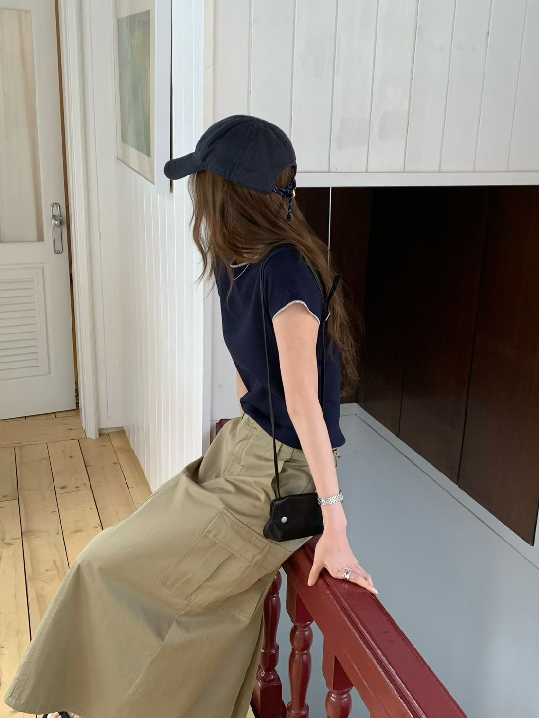 A47.甜美小花彈性滾邊素TEE