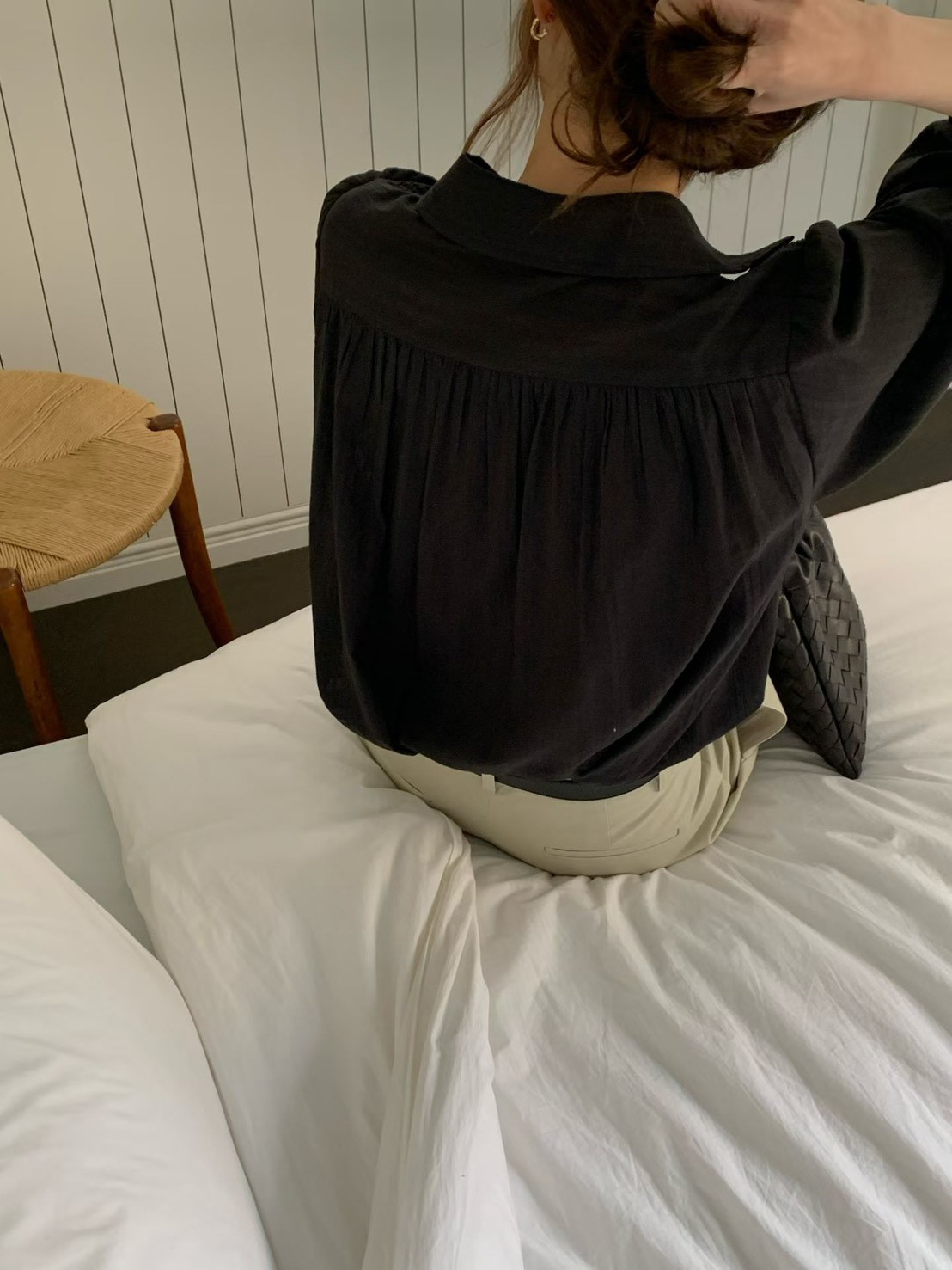 A48.溫柔女孩剪接緹花襯衫