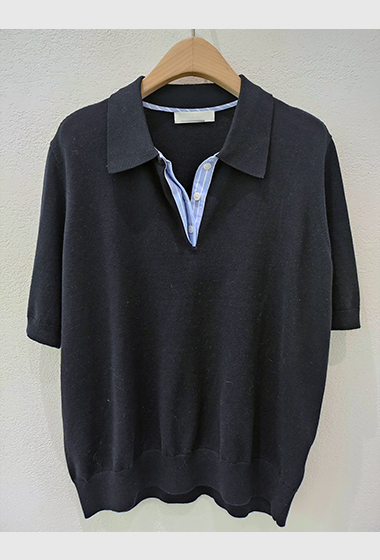 A82.星星家條紋門襟POLO上衣