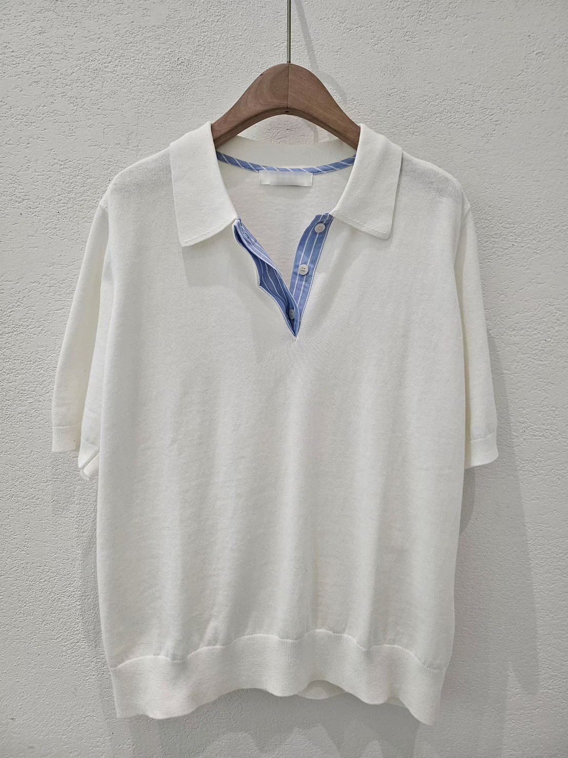 A82.星星家條紋門襟POLO上衣