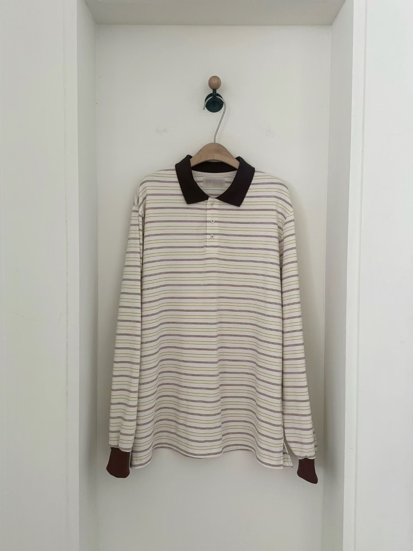 B04.復古撞色領POLO條紋上衣