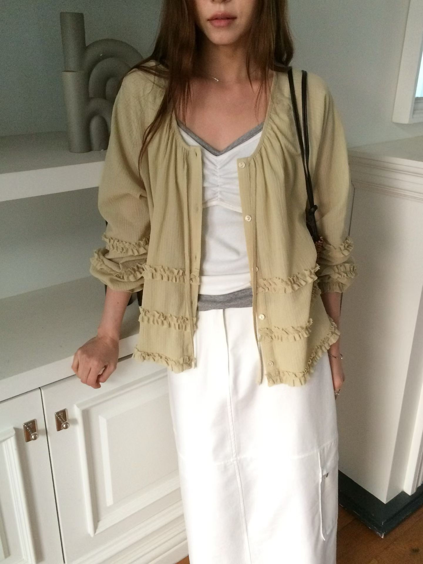 B29.浪漫層次荷葉罩衫