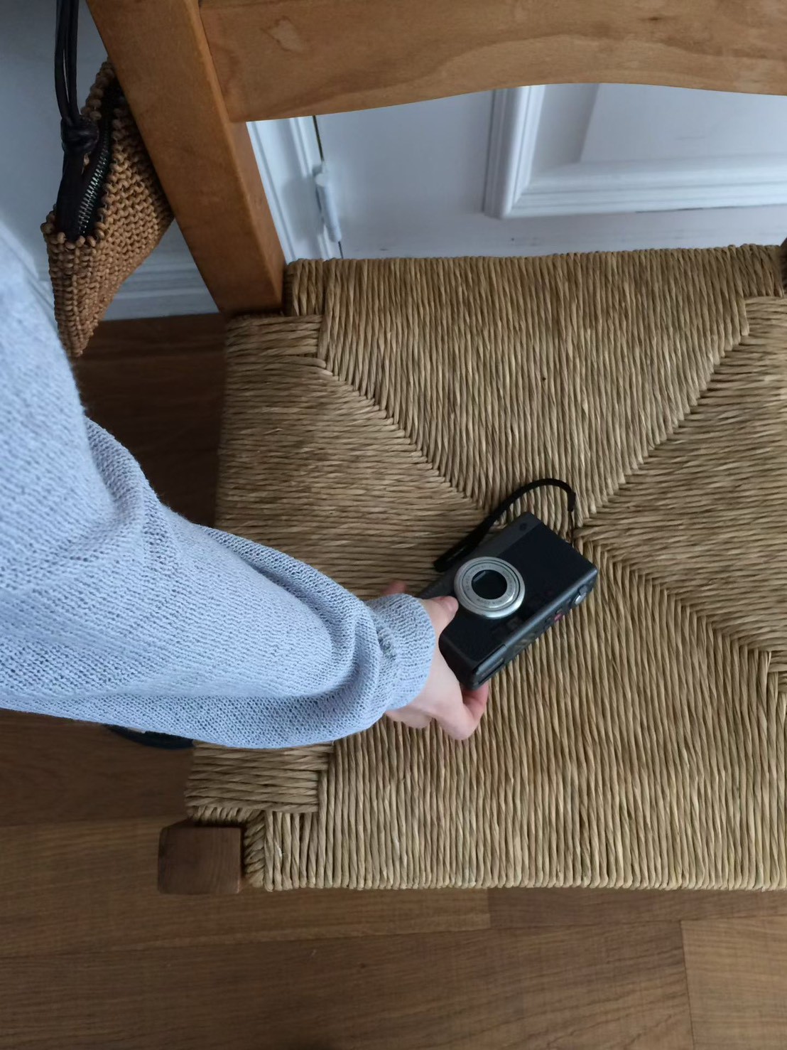 B33.透氣亞麻拉克蘭針織衫