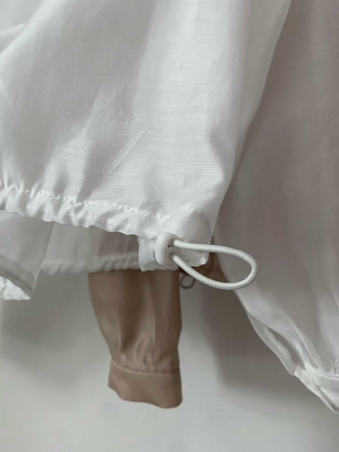 B32.優雅正反兩穿微光澤上衣