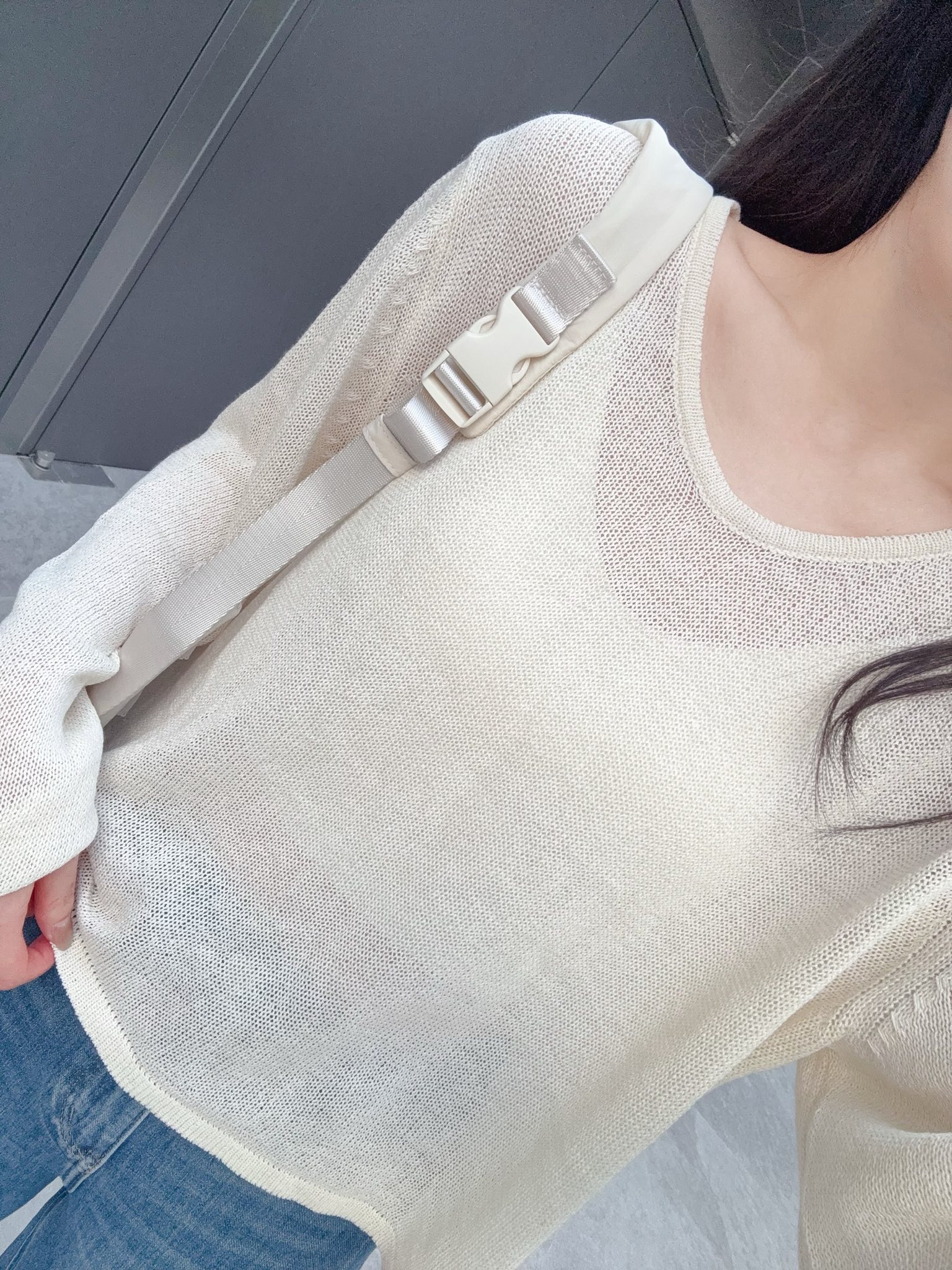 B45.細緻女孩大領口修身針織上衣