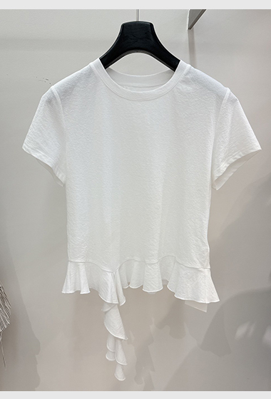 A11.下襬造型不規則荷葉TEE