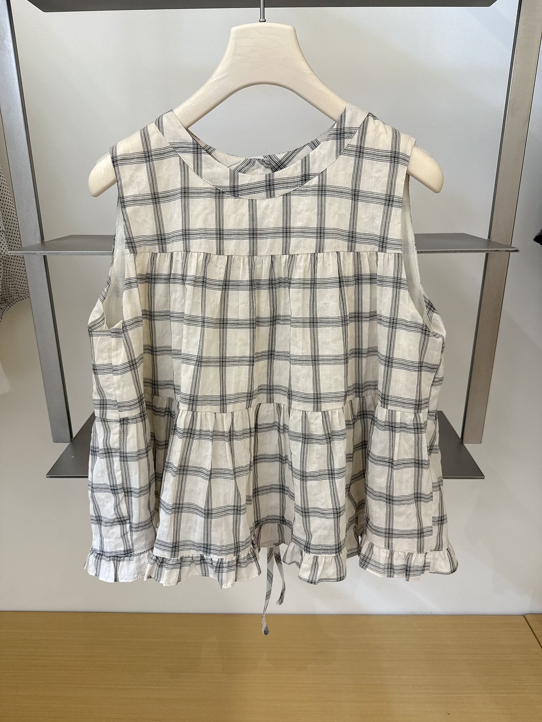 A07.日系格紋蛋糕荷葉背心