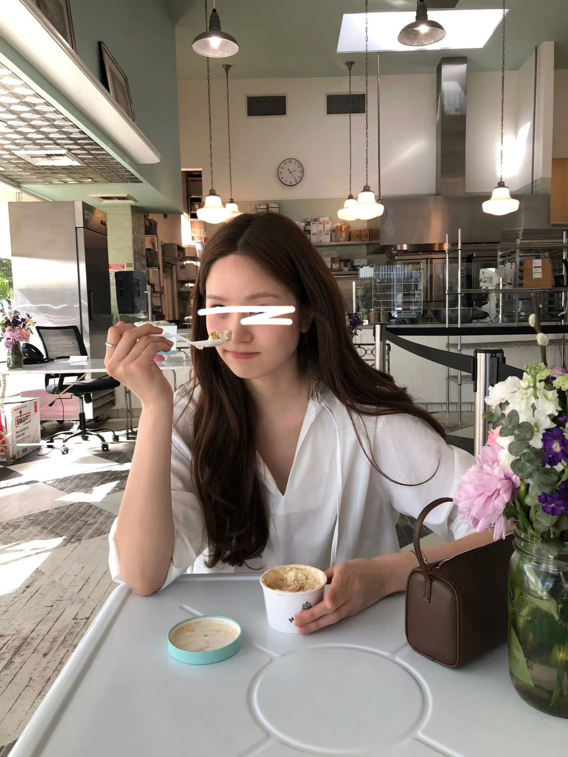 B52.顏值家連帽抽繩寬鬆罩衫