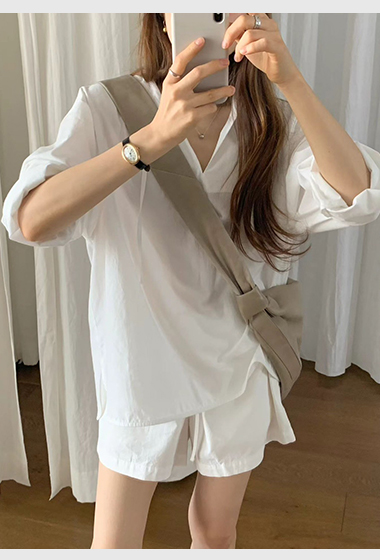 B52.顏值家連帽抽繩寬鬆罩衫