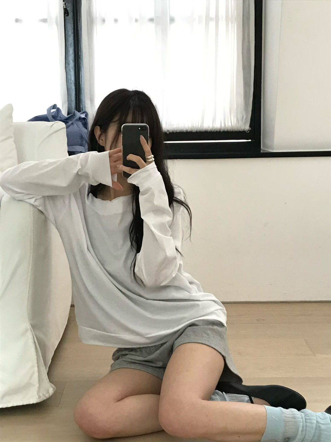 B91.小V家可露肩船領薄TEE