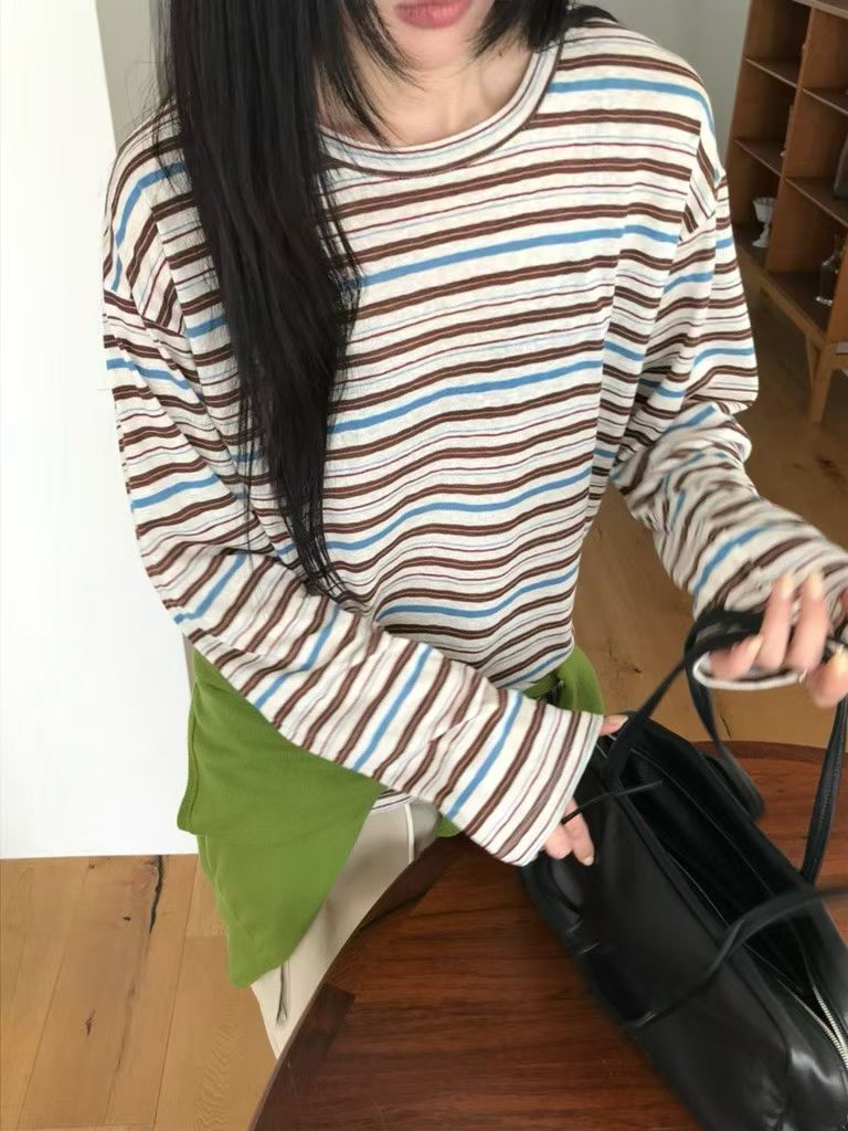 B94.小V家柔軟彩色條紋TEE