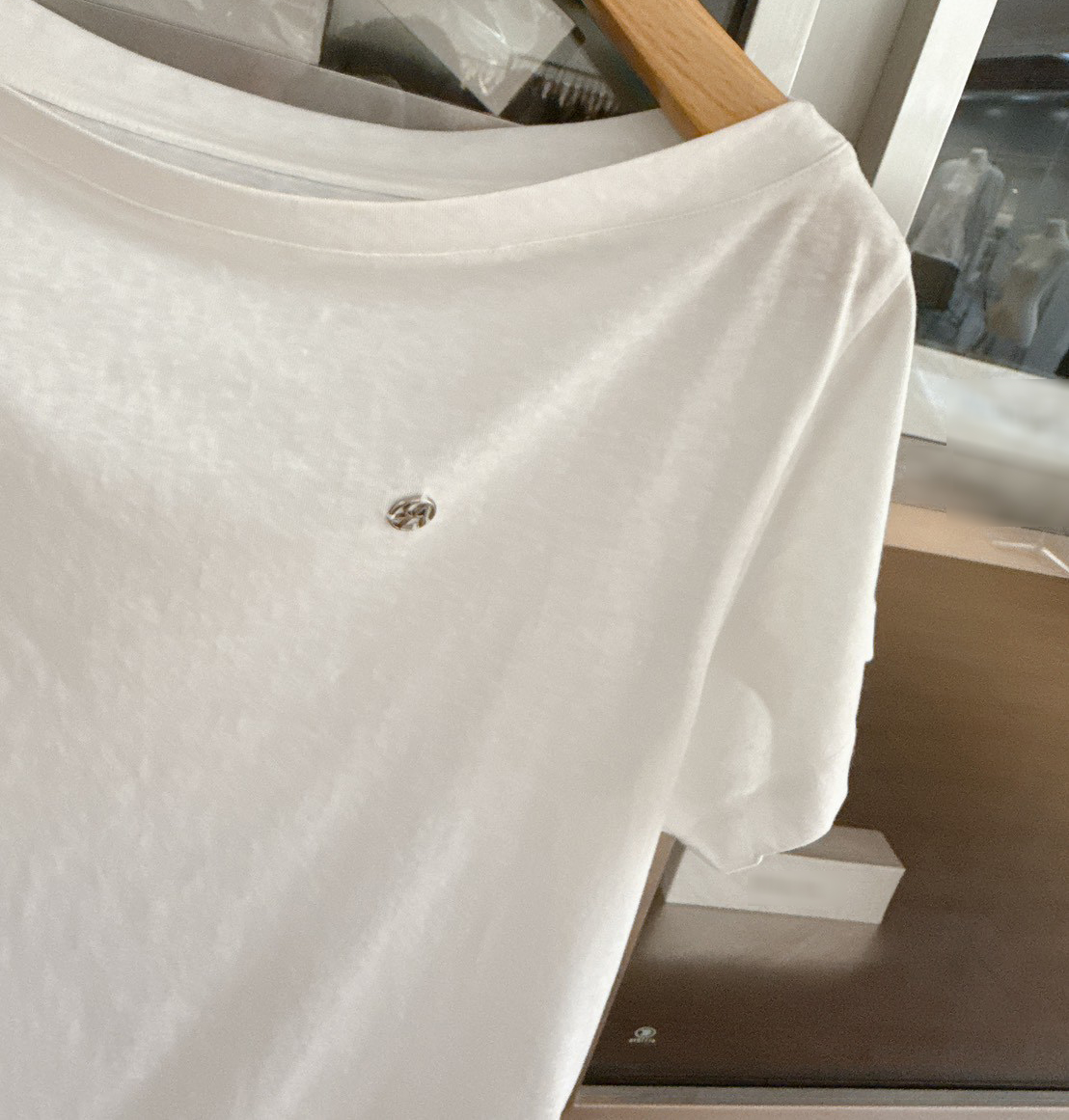 B81.多穿斜肩舒適TEE