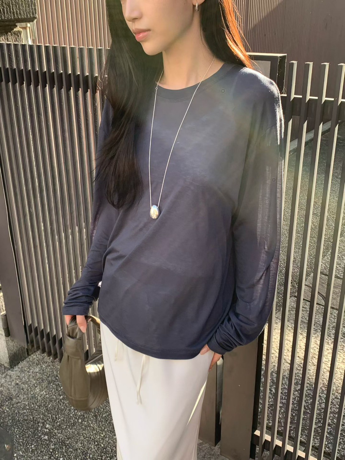 B10.大V家莫蘭迪薄長袖上衣