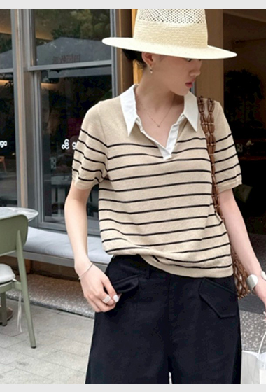 A16.海洋POLO領和紙條紋上衣