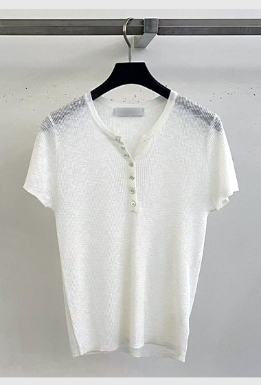 B78.QQ歐膩好身材小排釦TEE