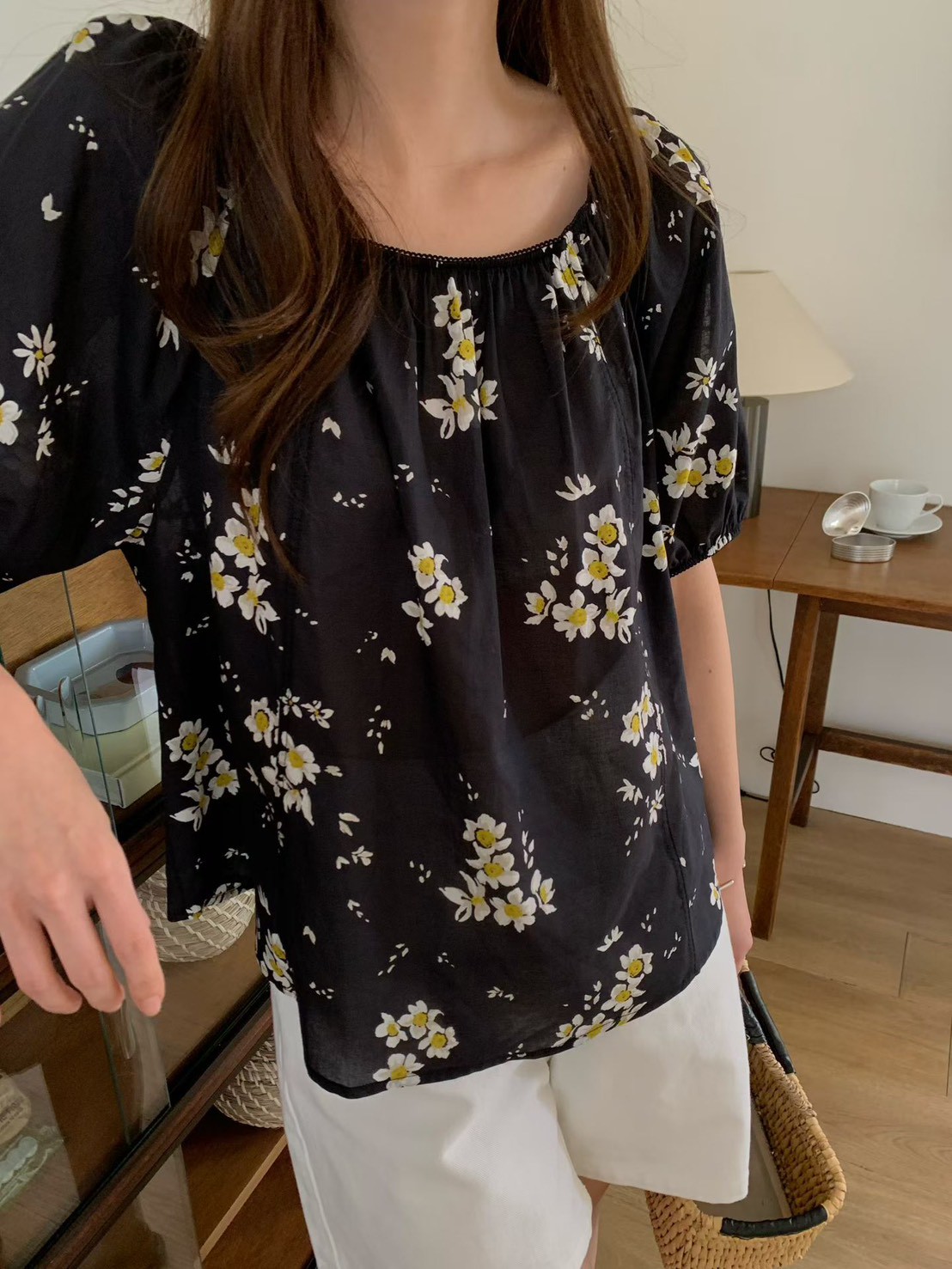 QQ歐膩氣質花卉上衣