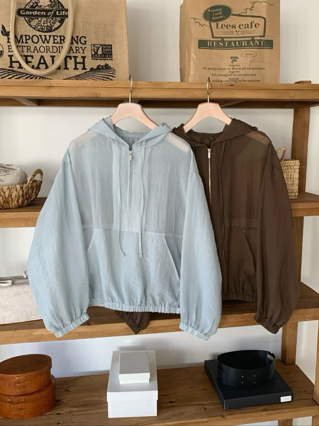 B37.草寫家連帽微透休閒上衣