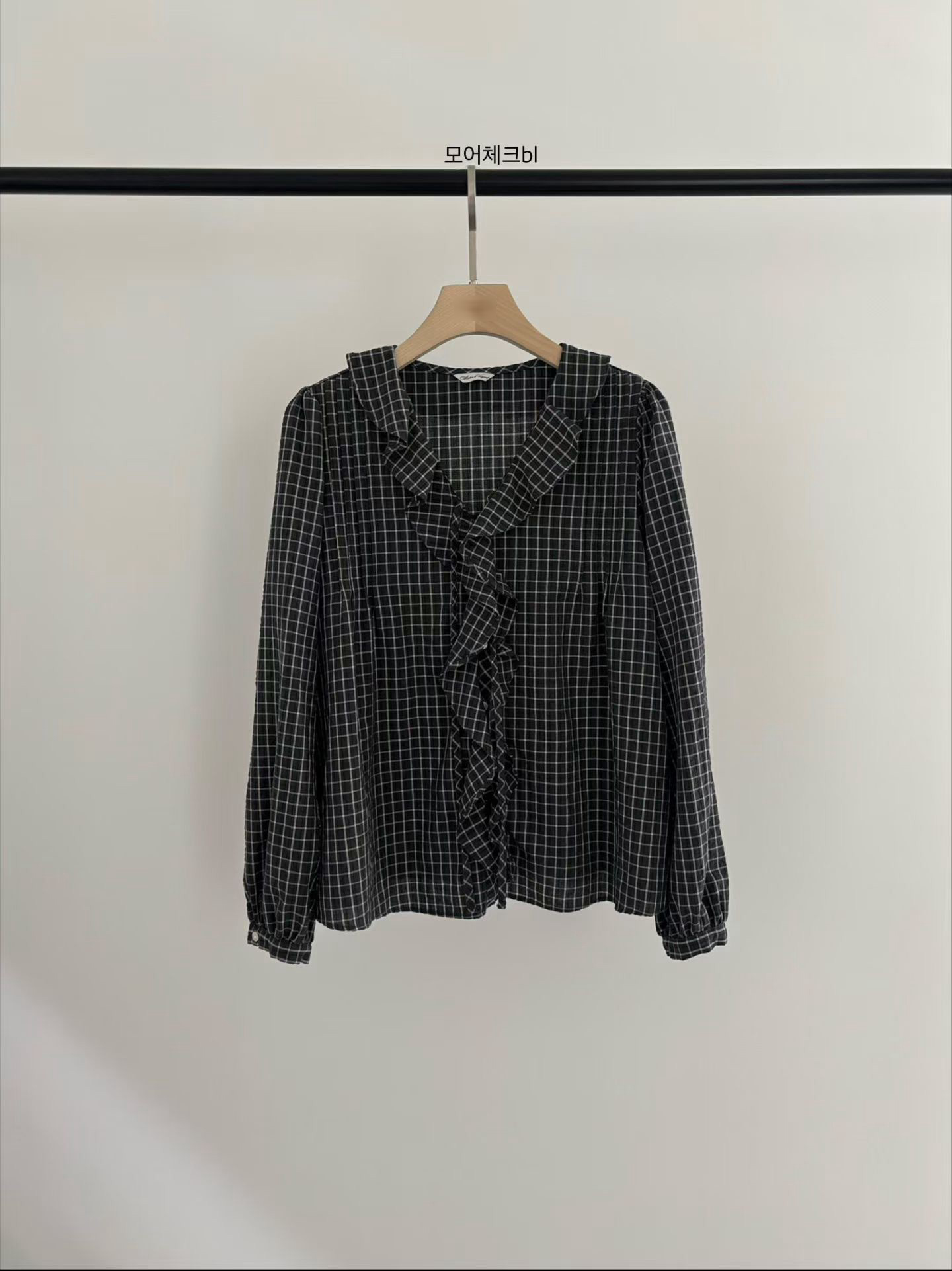 B68.小V家荷葉小格子襯衫