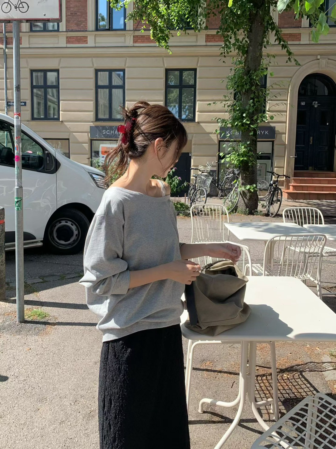 B48.小V家微甜女孩大領口上衣
