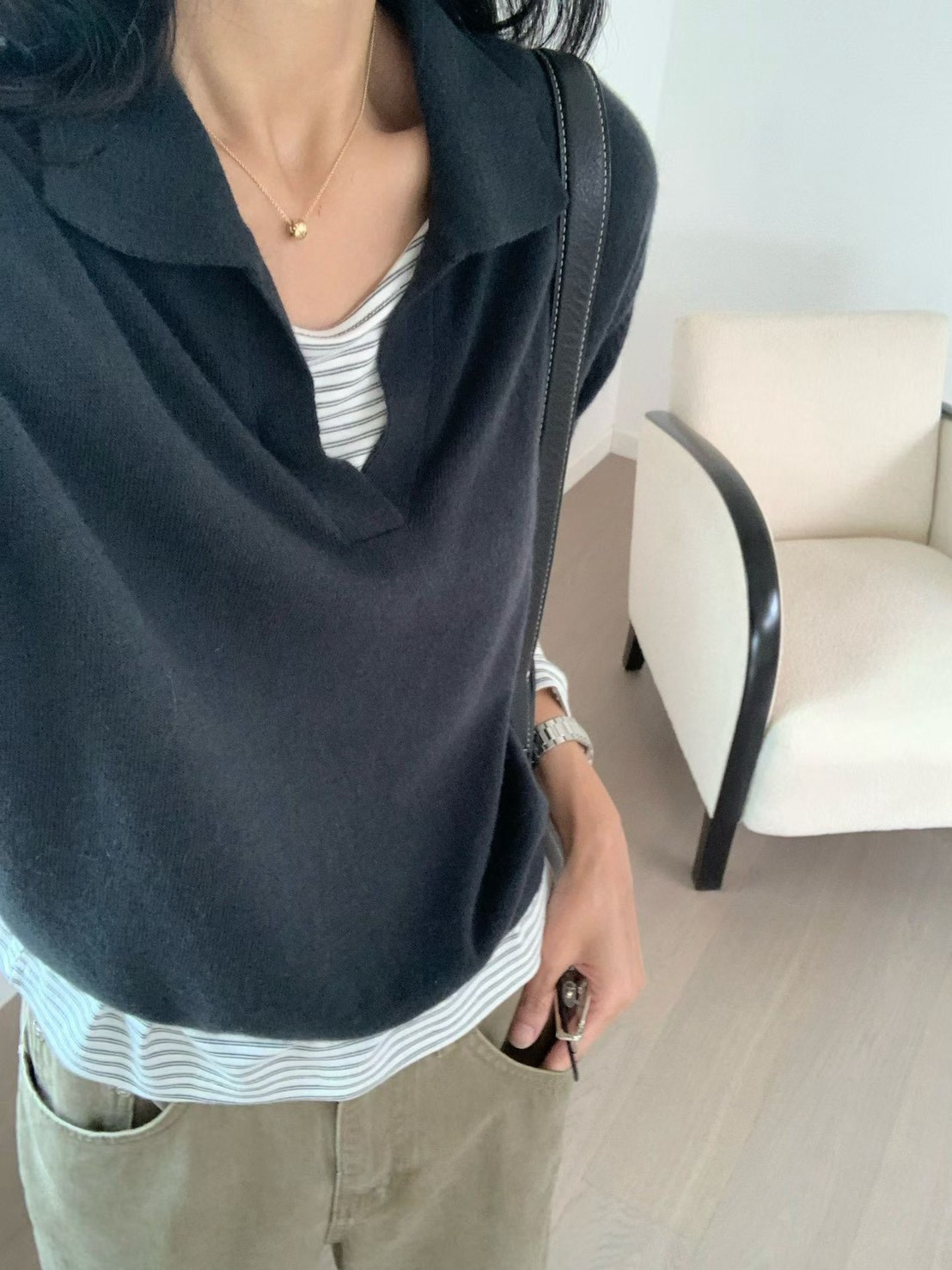 B49.小V家美麗諾高級翻領短袖毛衣