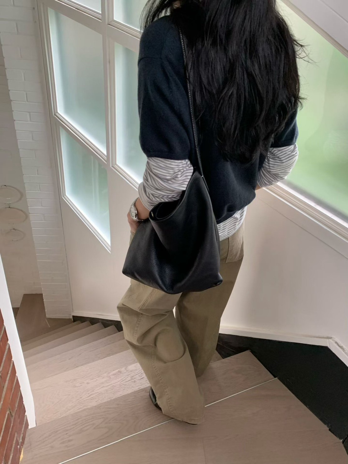 B49.小V家美麗諾高級翻領短袖毛衣