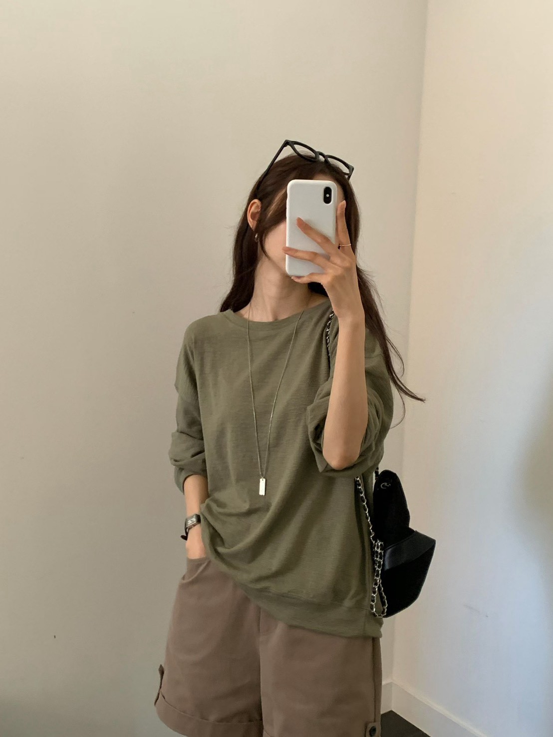 B59.輕鬆女孩圓領TEE