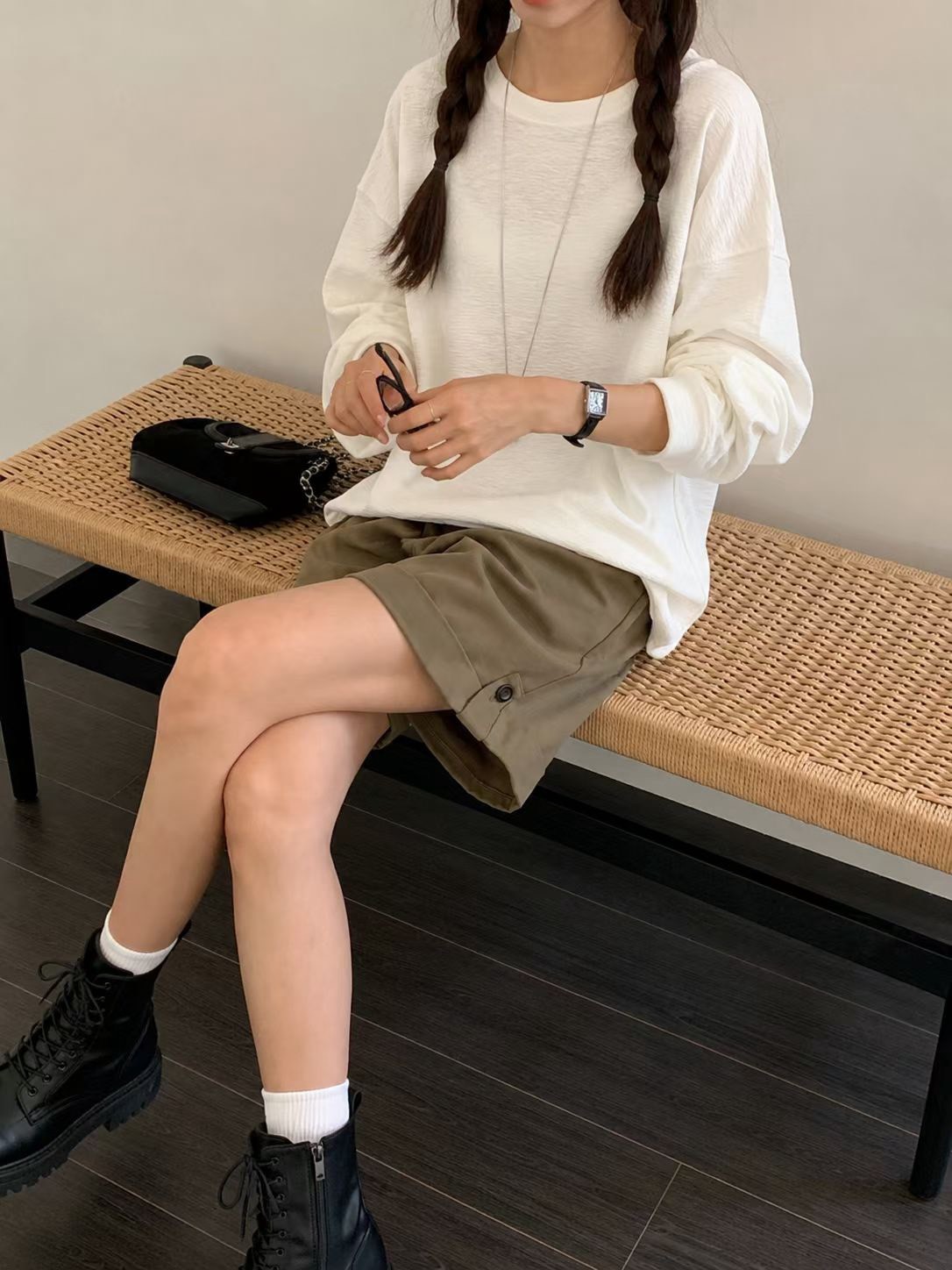 B59.輕鬆女孩圓領TEE