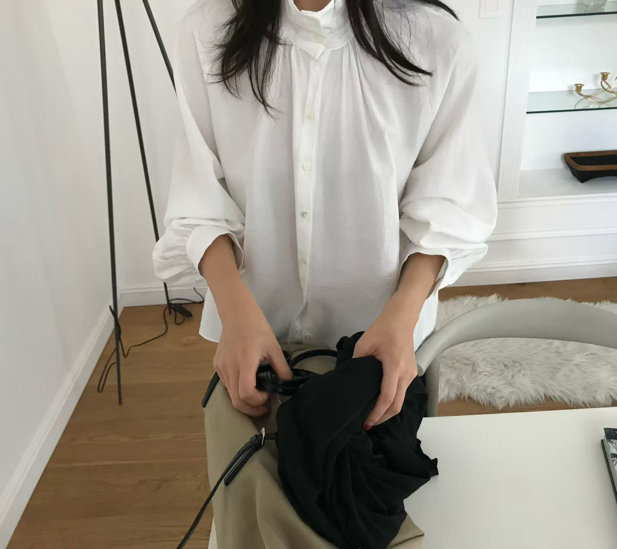 A03.小V家簡約宮廷立領襯衫