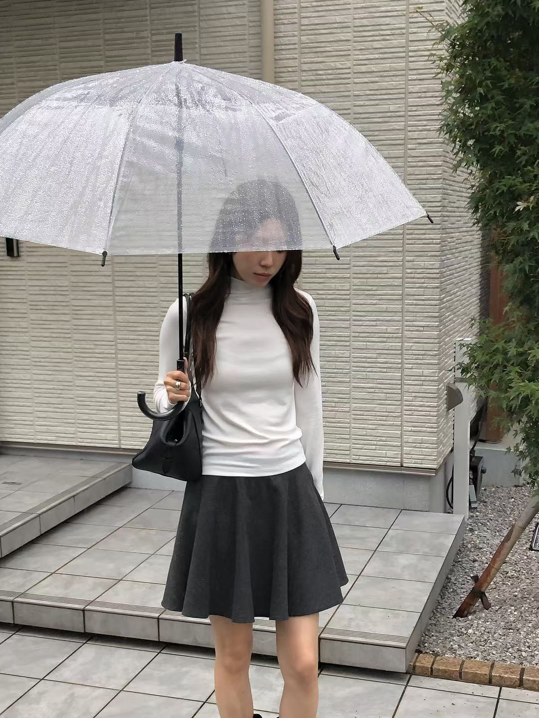 A24.大V家基礎灰階彈性高領TEE