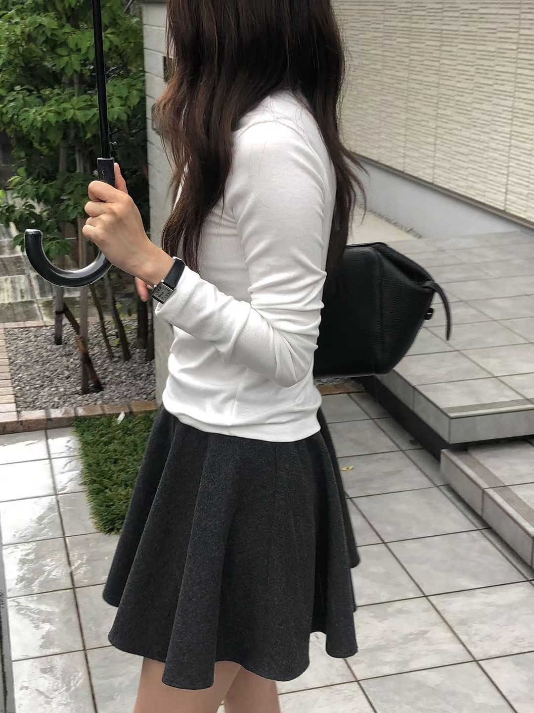 A24.大V家基礎灰階彈性高領TEE