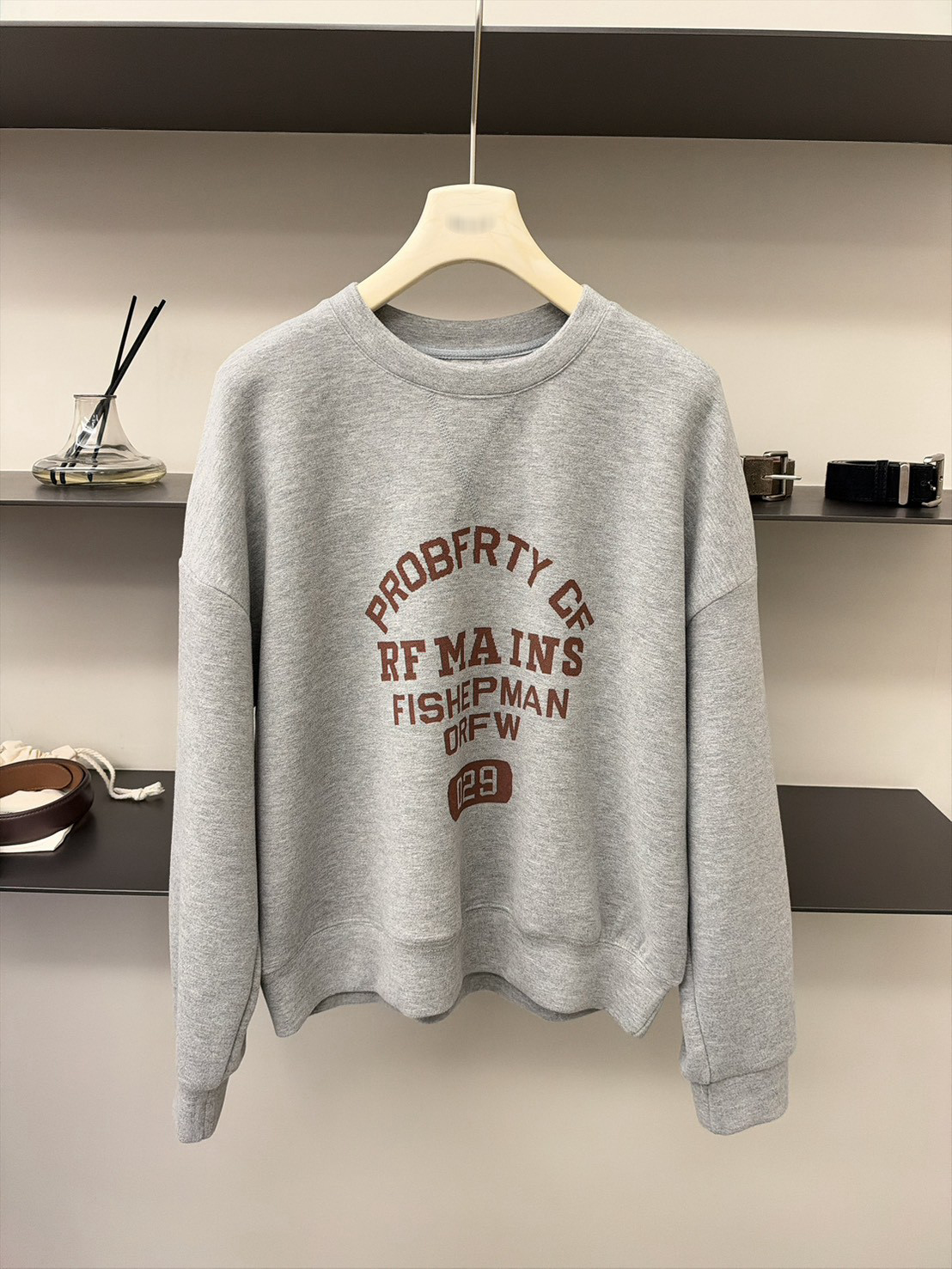 B03.韓妞休閒字母大學TEE