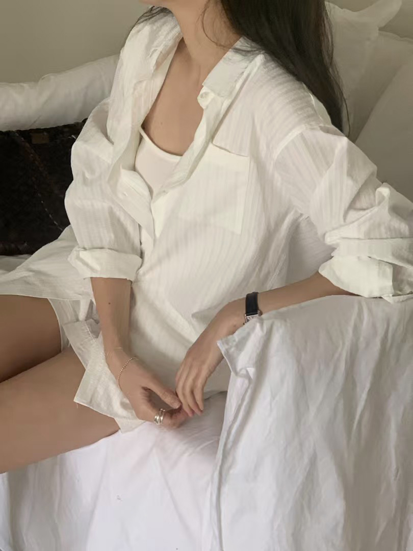 B103.韓妞氣質淺色條紋襯衫