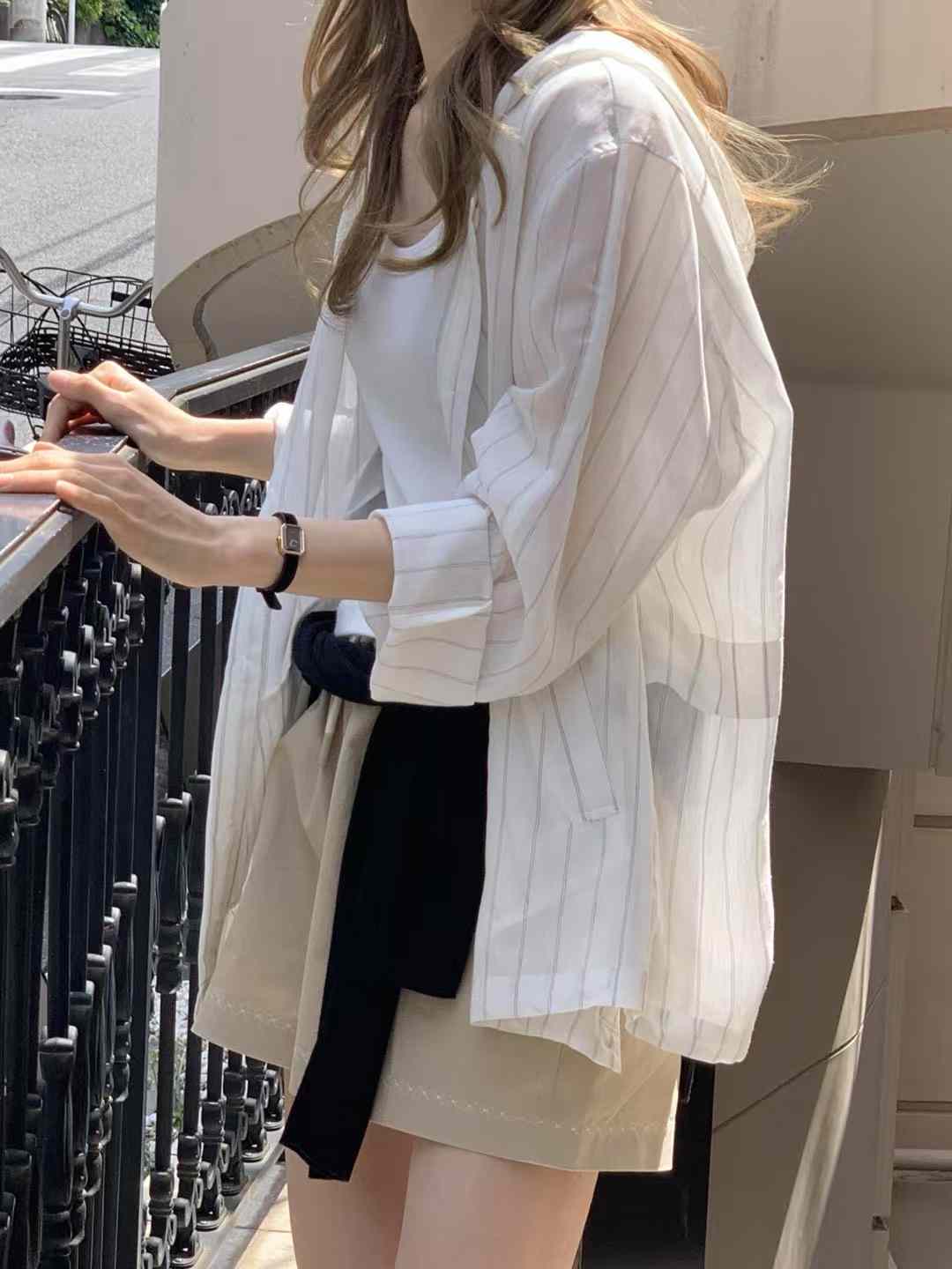 A132.休閒感線條口袋襯衫外套
