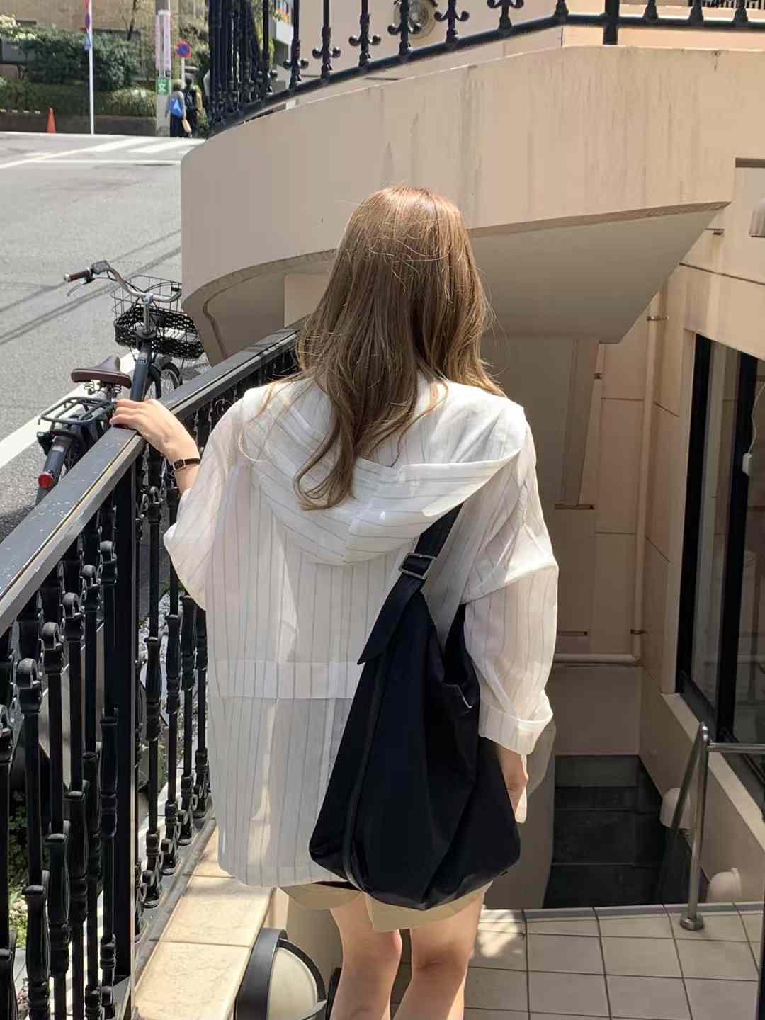 A132.休閒感線條口袋襯衫外套