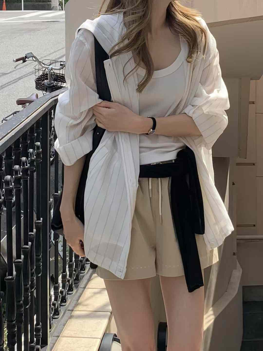 A132.休閒感線條口袋襯衫外套
