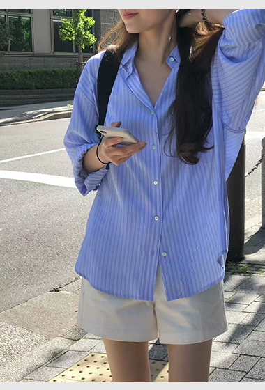 A116.顏值家亮眼色直條襯衫