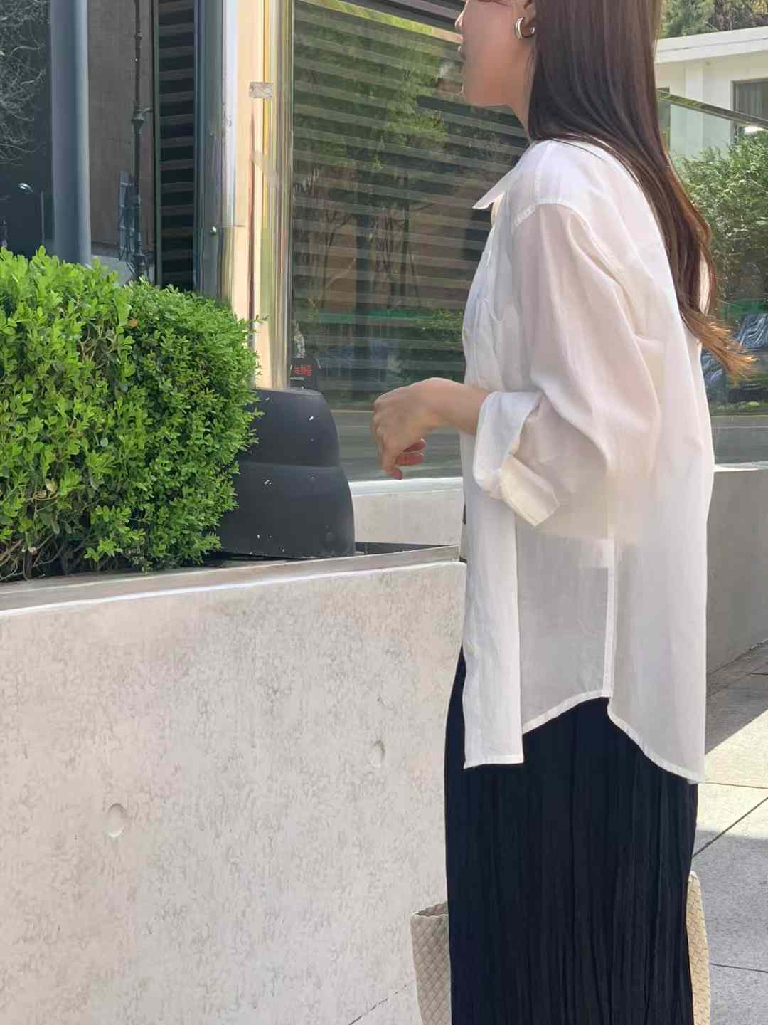 清爽家氣質柔色薄棉襯衫