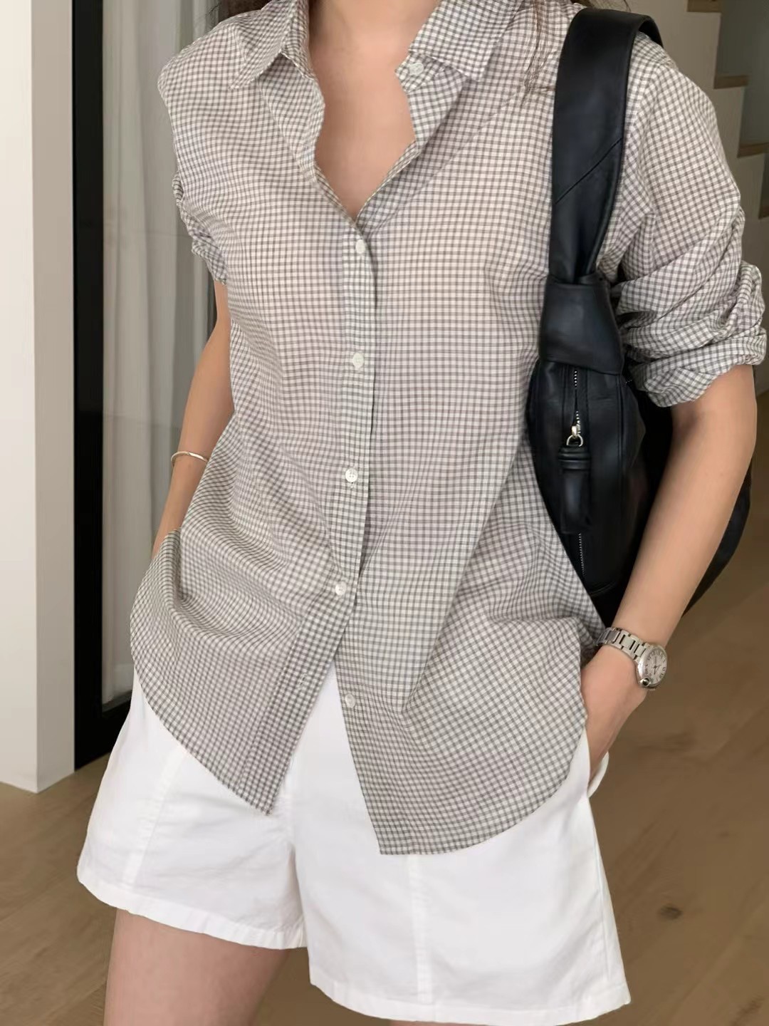 A21.顏值家女孩小格紋襯衫