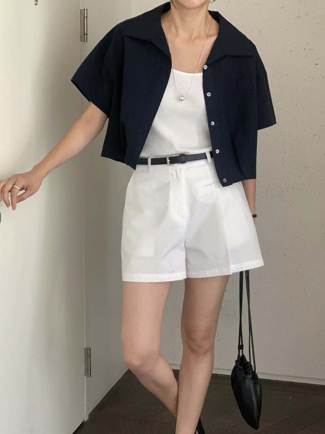B48.小臉歐逆俏麗澎袖襯衫外套
