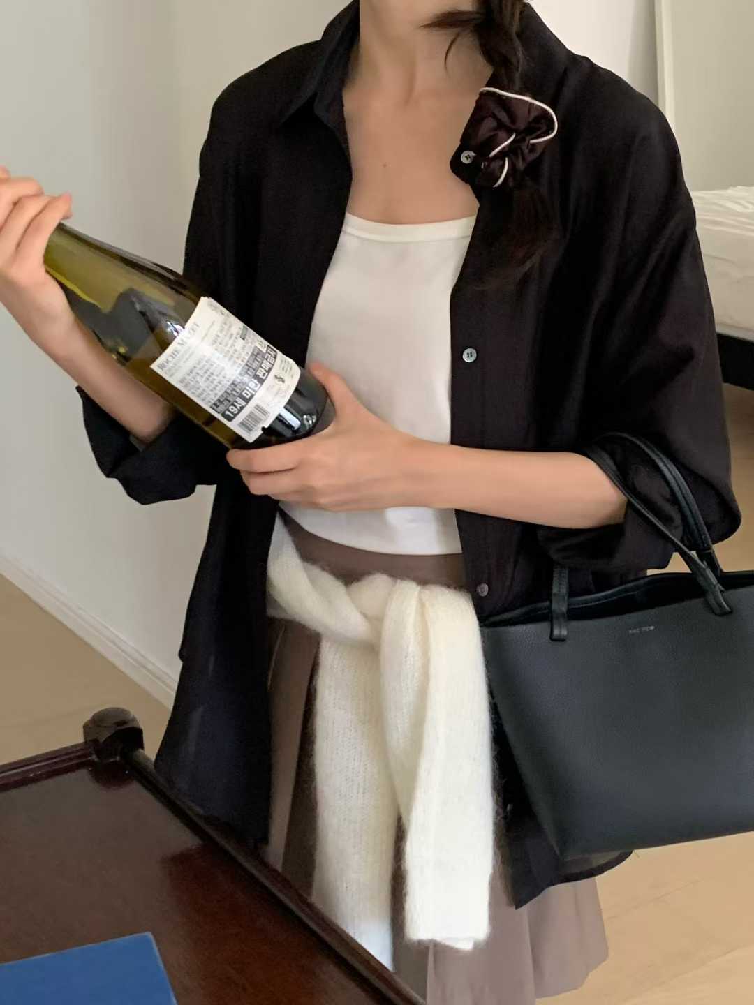 小V家質感光天絲襯衫