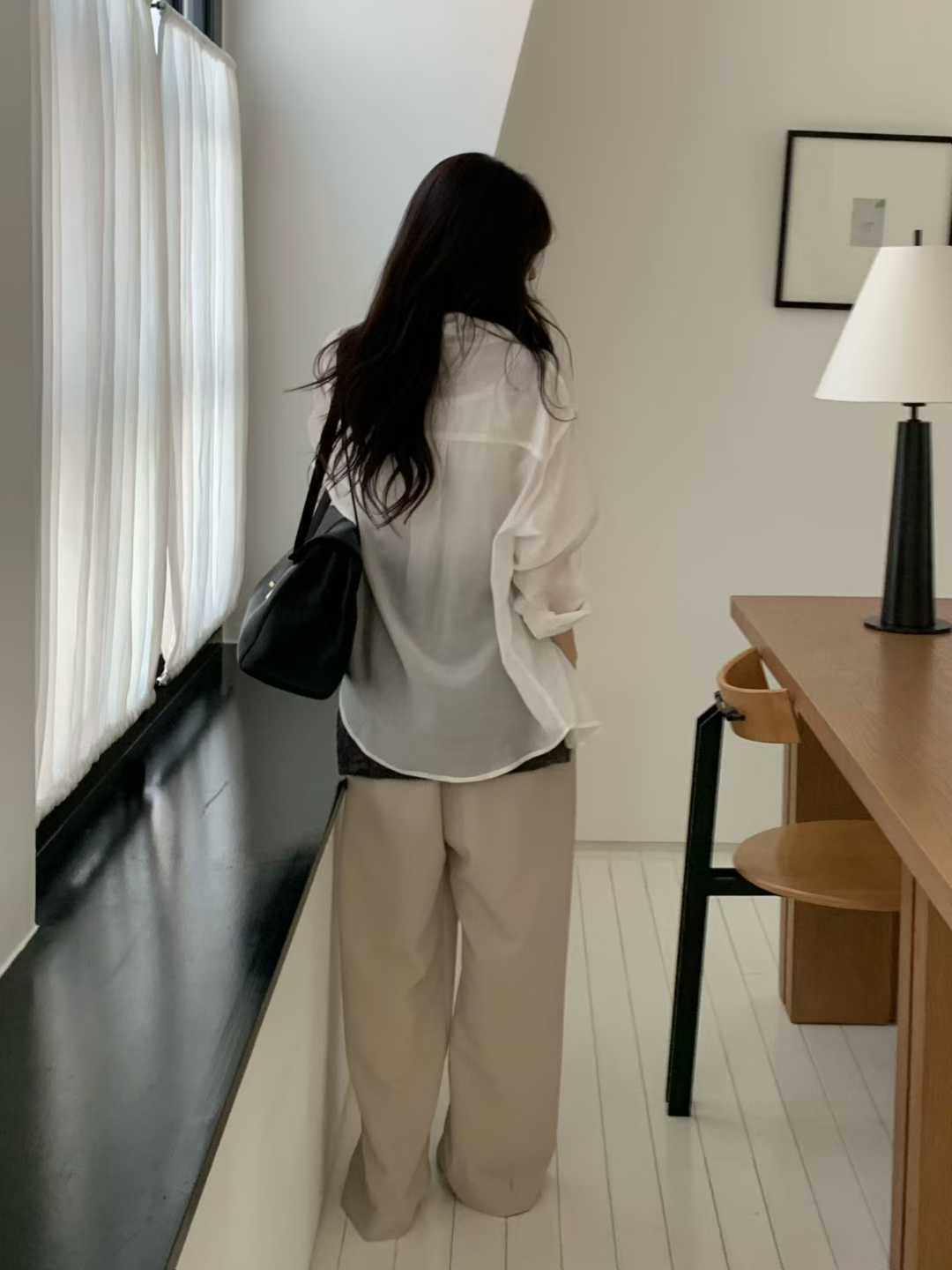 小V家質感光天絲襯衫
