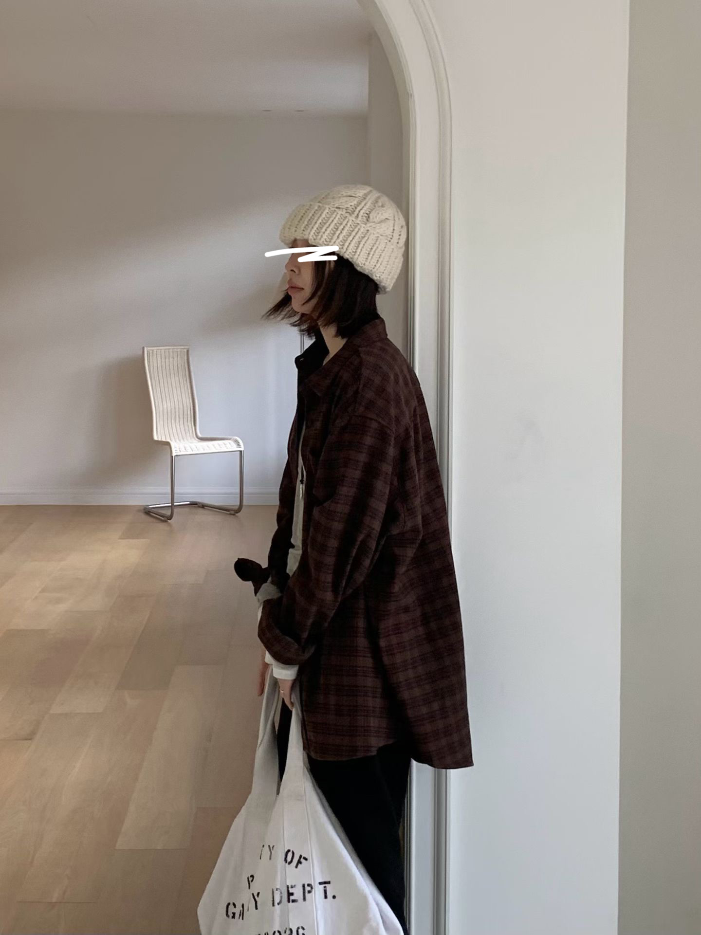 A07.小V家低調格紋長版襯衫