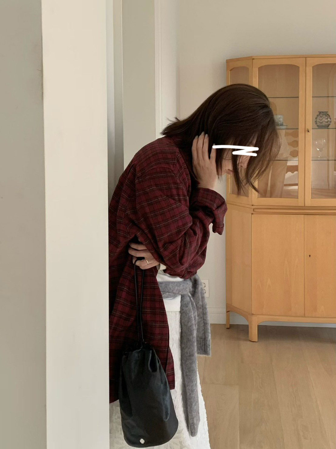 A07.小V家低調格紋長版襯衫