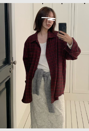 A07.小V家低調格紋長版襯衫