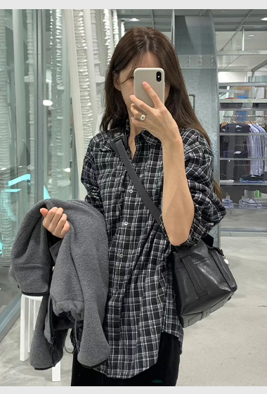 C42.顏值家節慶氛圍格紋襯衫