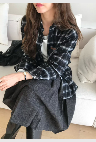 A78.英倫女孩冬季格紋絨襯衫