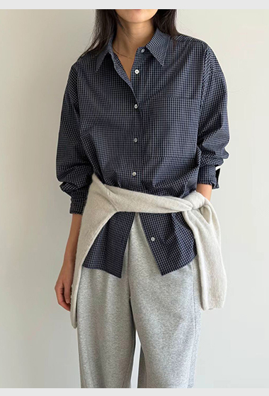 B25.瘦瘦歐膩好感女孩清爽小格紋襯衫