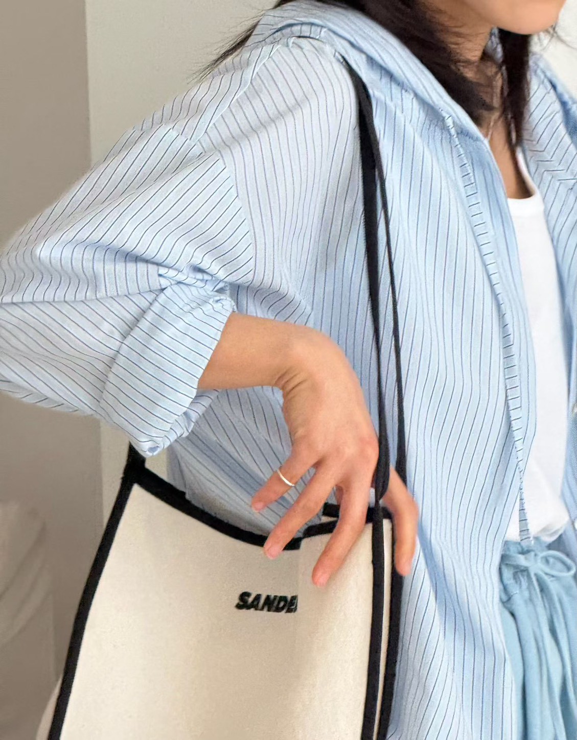 B40.清爽色連帽休閒條紋罩衫