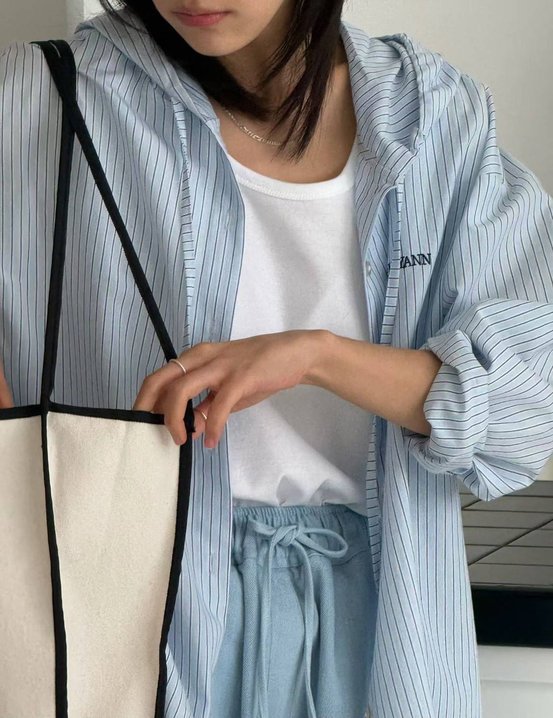 B40.清爽色連帽休閒條紋罩衫